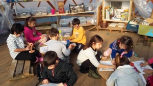 Serbest Gezen Bir Okul - Mustafa Aykın İlkOkulu - Birlikte Üretmek